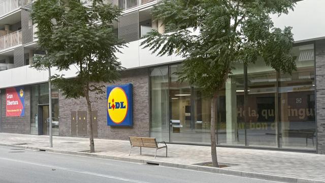 Exterior del nuevo Lidl de La Sagrera