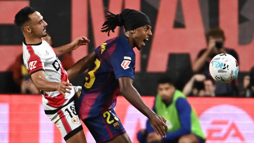 Jules Koundé, durante el Rayo-Barça de Liga