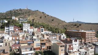 Un hombre mata a puñaladas a una mujer en Esplugues de Llobregat