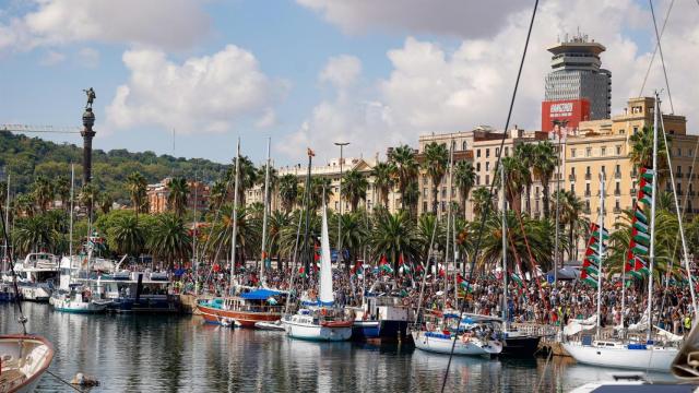 Barcelona despide a la Global Sumud Flotilla rumbo a Gaza en una histórica acción humanitaria