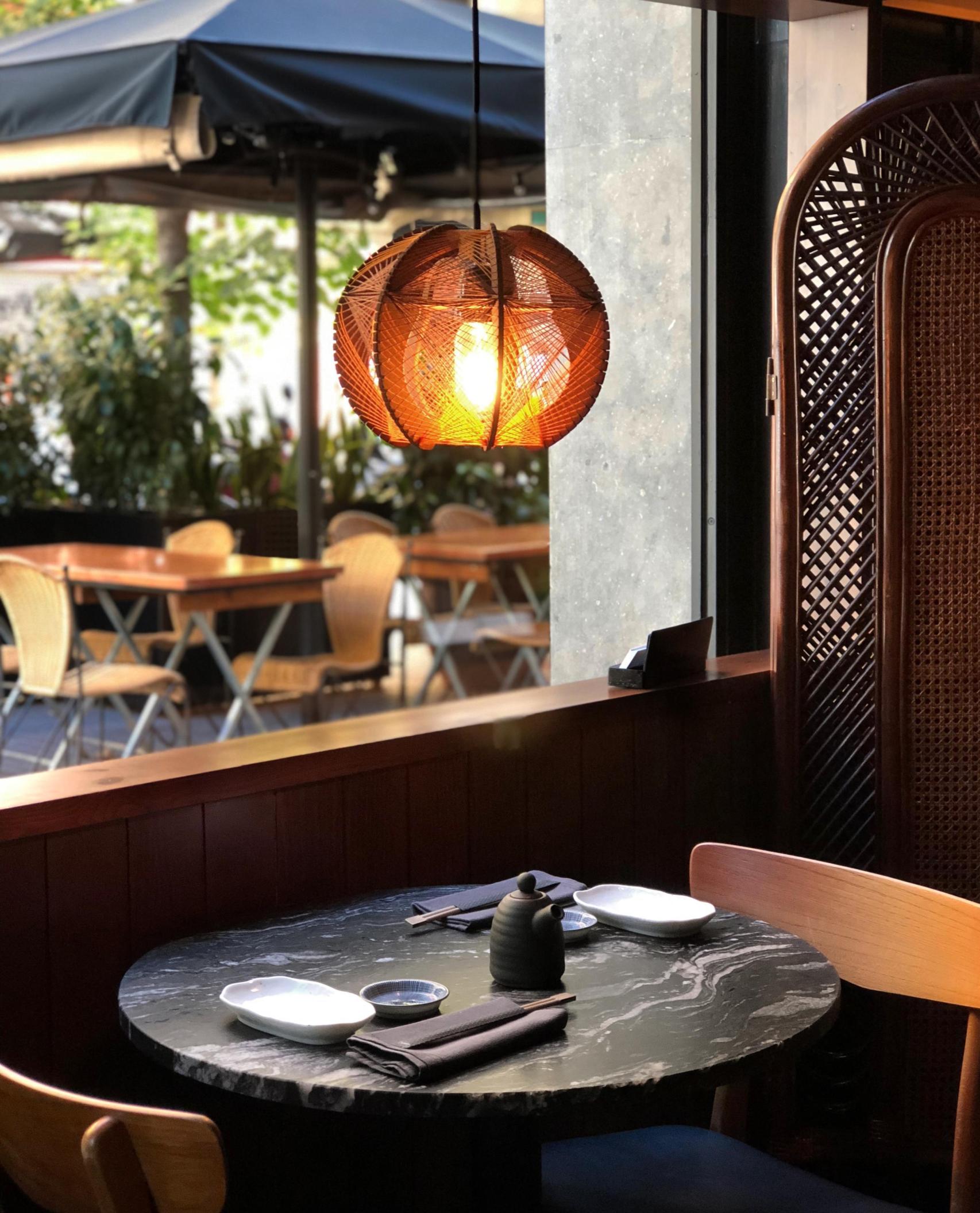 Ambientación del restaurante Robata en Barcelona