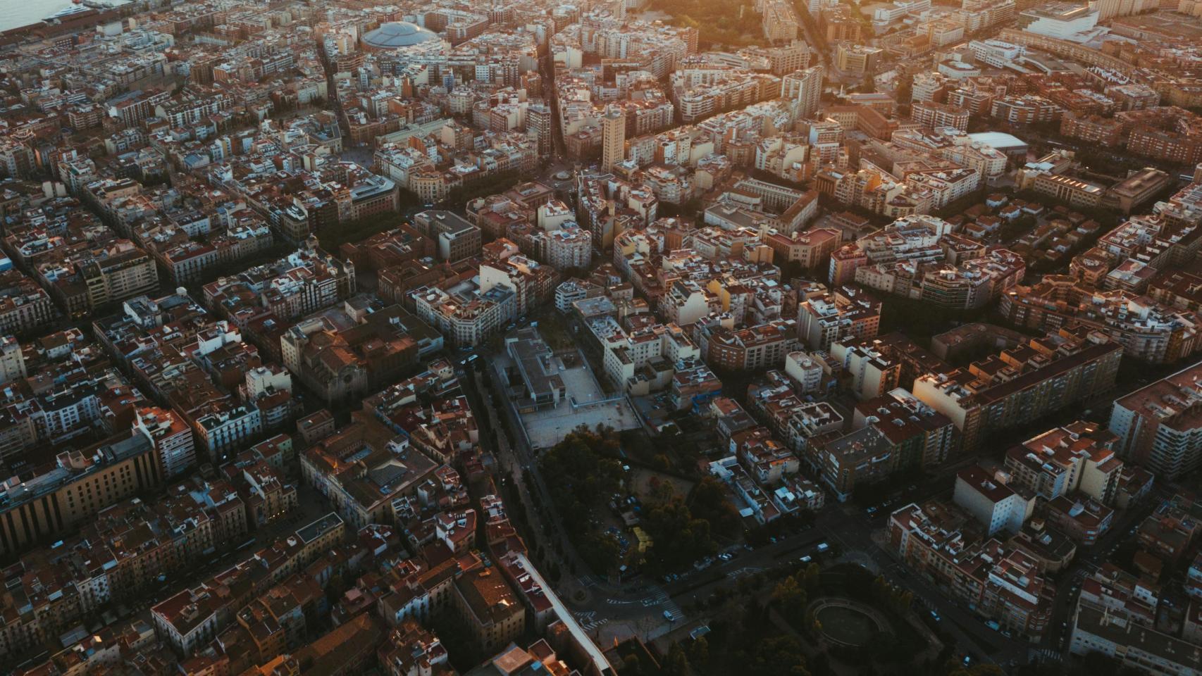 No es Barcelona, pero los vecinos de esta ciudad catalana también están hartos del turismo: No queremos una ciudad fotografía”