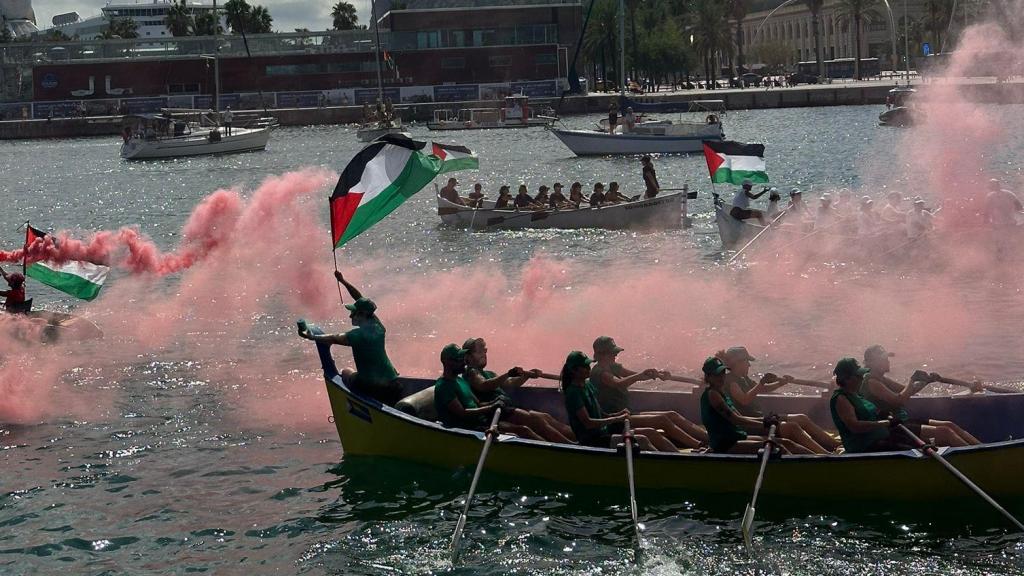 Imagen de la salida de la flotilla el 31 de agosto de 2025 desde el Puerto de Barcelona