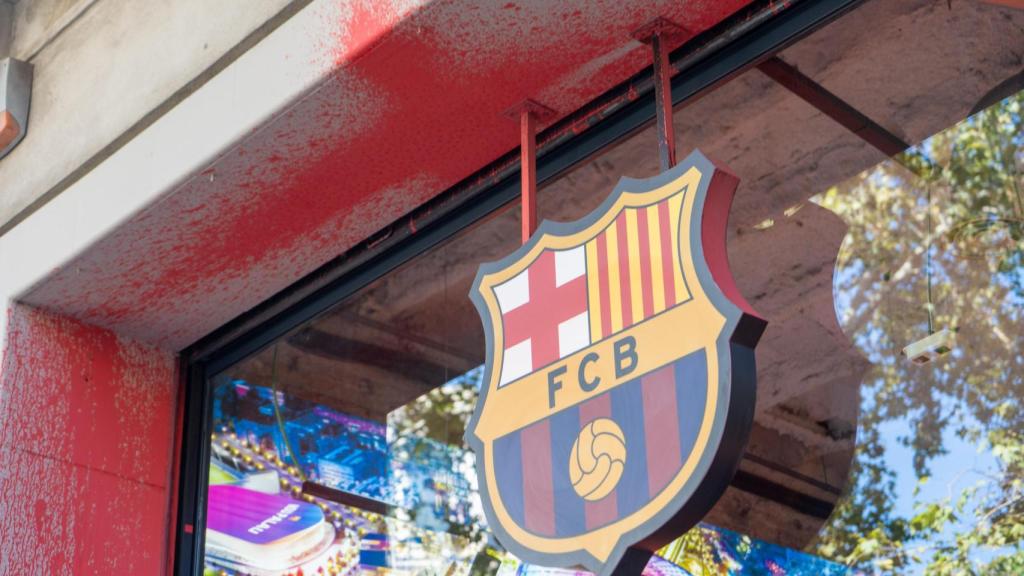 Tienda del Barça vandalizada en paseo de gracia