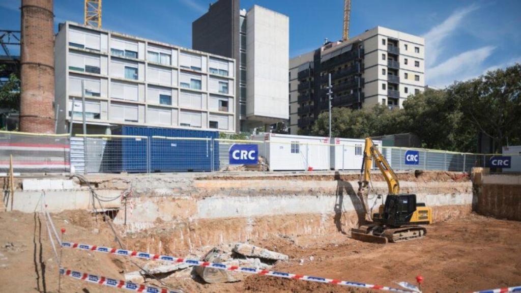 Obras de la nueva residencia de Les Corts de Barcelona