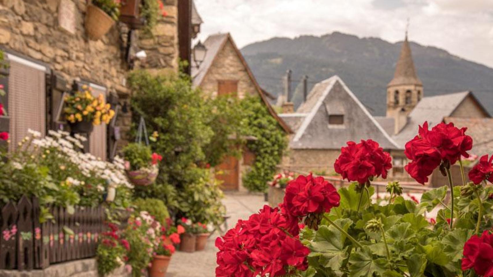 El pueblo que tiene más flores que habitantes