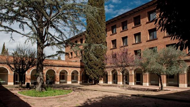 Jesuïtes Centre Borja - Comunitat de Jesuïtes a Sant Cugat