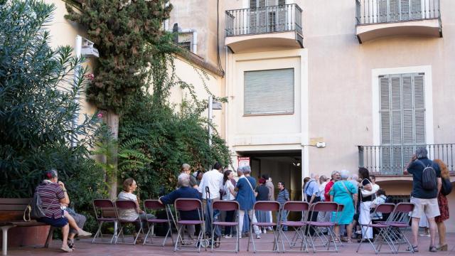 Les Saleses dice adiós al Eixample de Barcelona