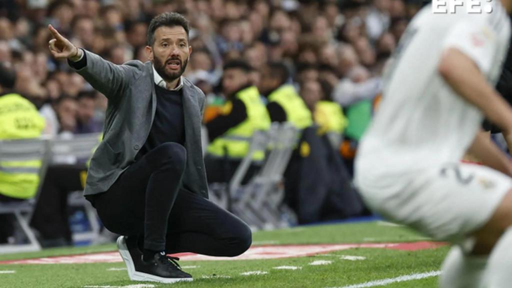 Carlos Corberán, entrenador del Valencia CF