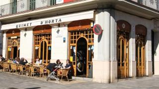 Terraza del bar Quimet d'Horta, ubicado en el barrio de Horta