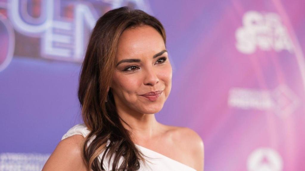 Chenoa, cantante, compositora y presentadora originaria de Argentina