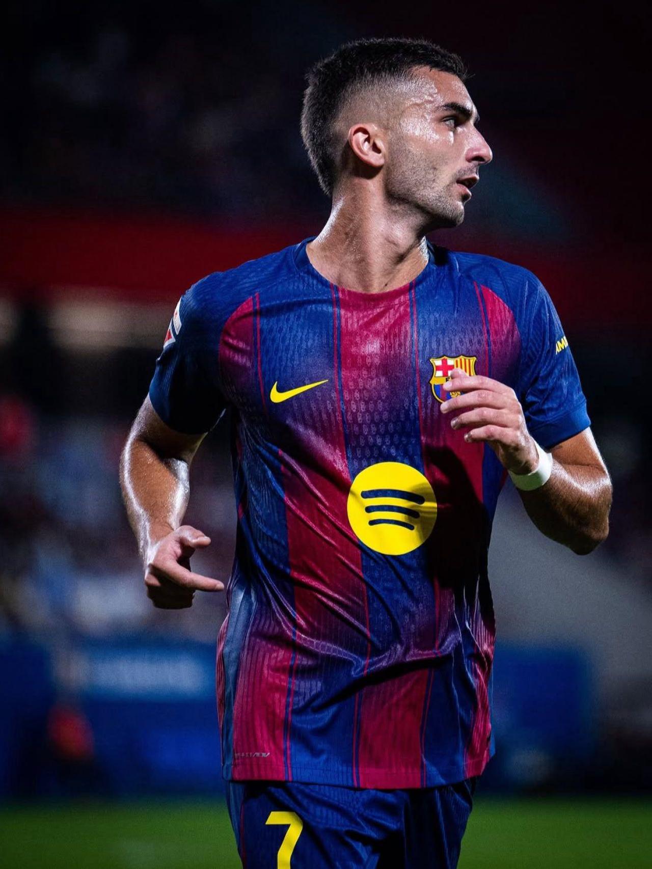 Ferran Torres ante el Valencia en el Estadi Johan Cruyff