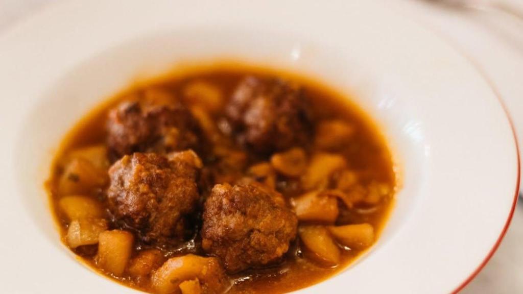 Albóndigas con sepia en el restaurante Ultramarinos Fleming de Barcelona