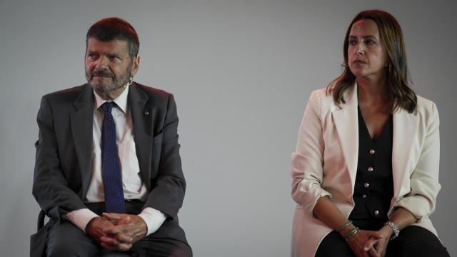 Albert Batlle, regidor de Seguretat del Ayuntamiento de Barcelona y Rosa Rodríguez - General Counsel, Buen Gobierno y Asuntos Regulatorios de Securitas Direct - Verisure Iberia, Italia & Latam