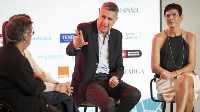 Mesa redonda con Xavier García Albiol, alcalde de Badalona, durante el BCN Desperta!