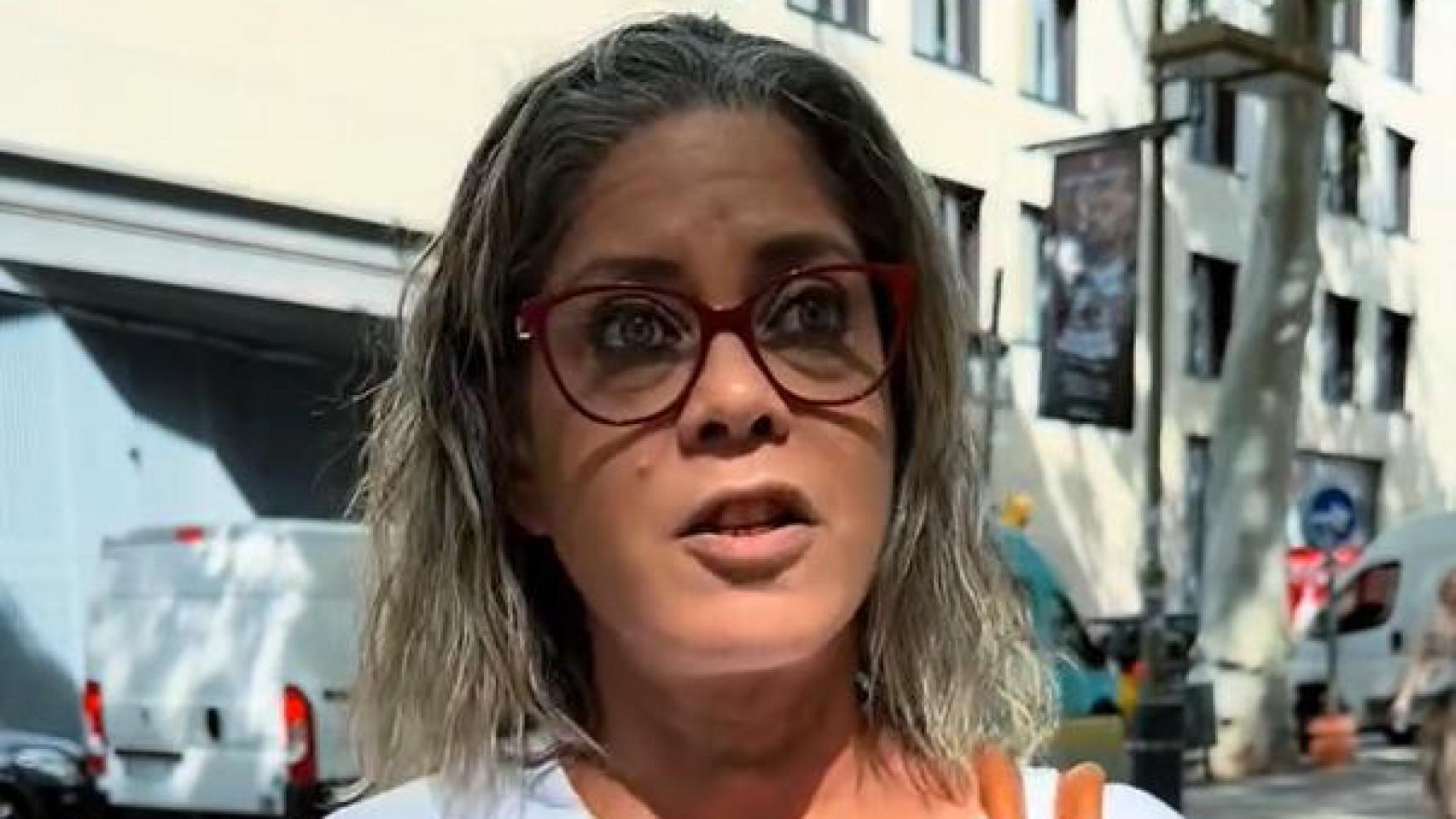 Una vecina catalana se queja del turismo masivo en Barcelona: “Esta locura nos está robando la ciudad y es un problema”