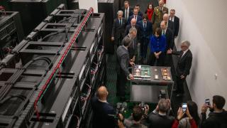El Rey Felipe VI y la ministra de Ciencia, Innovación y Universidades, Diana Morant, durante su visita al Barcelona Supercomputing Center - Centro Nacional de Supercomputación (BSC-CNS), en una imagen de archivo.
