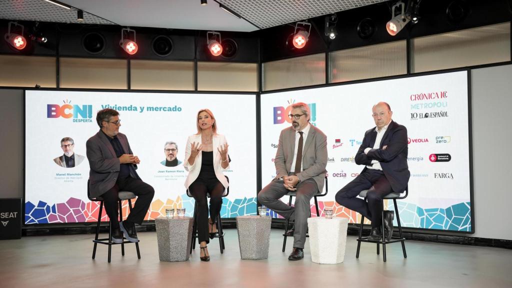 Debate sobre vivienda y mercado en la segunda jornada del foro 'Barcelona Desperta'