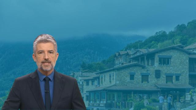 Fotomontaje de Toni Cruanyes con una imagen de Tregurà de Dalt de fondo