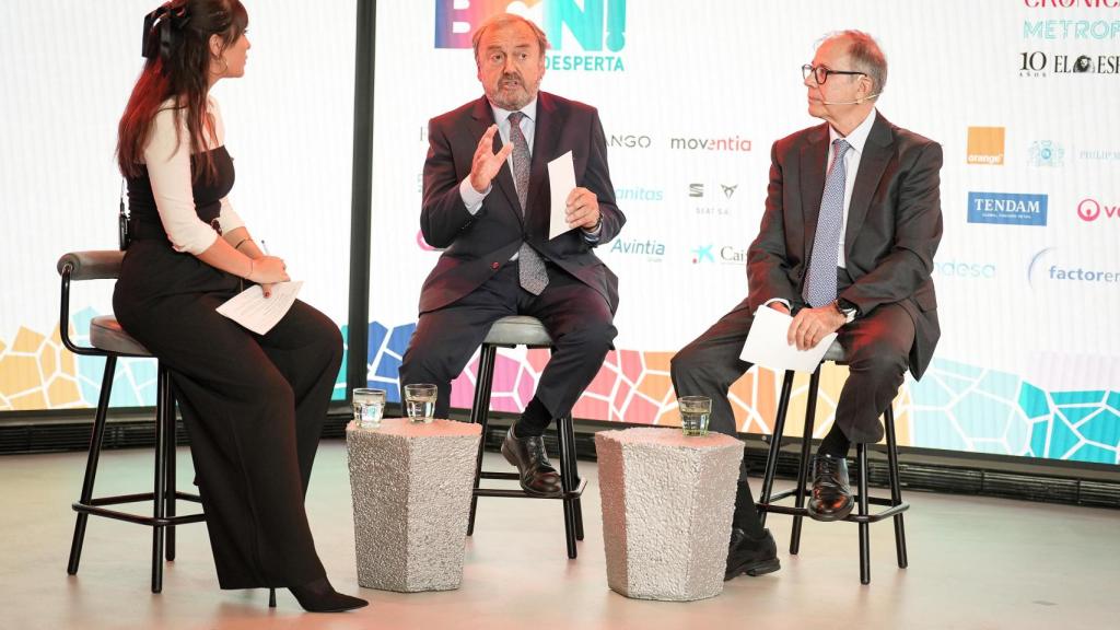 Josep Mª Martí, presidente de Moventia, y Josep Mateu, presidente del RACC durante el BCN Desperta