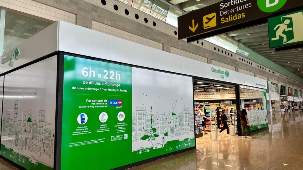 Supermercat Carrefour City obert a l'Aeroport de Barcelona
