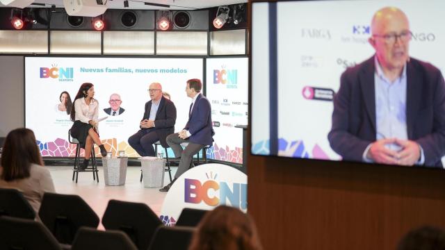 Jaume Vendrell, director general INCASOL; Daniel Pozo, CEO Idealista/data durante la jornada del BCN Desperta