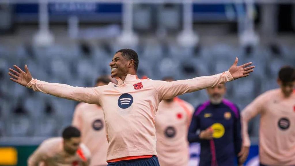 Marcus Rashford se entrena en St. James' Park