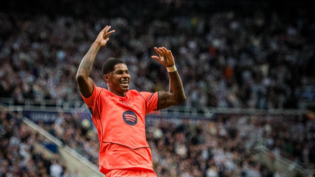 Rashford celebra su primer gol al Newcastle