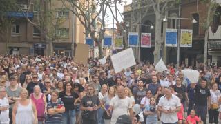 Manifestación en El Prat contra la nueva tasa de reciclaje