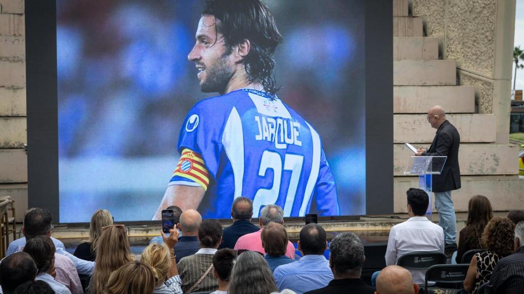 Castelldefels estrena la estrella de Dani Jarque en el Paseo de la fama