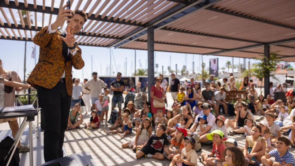 El Port Olímpic acogerá espectáculos para toda la familia