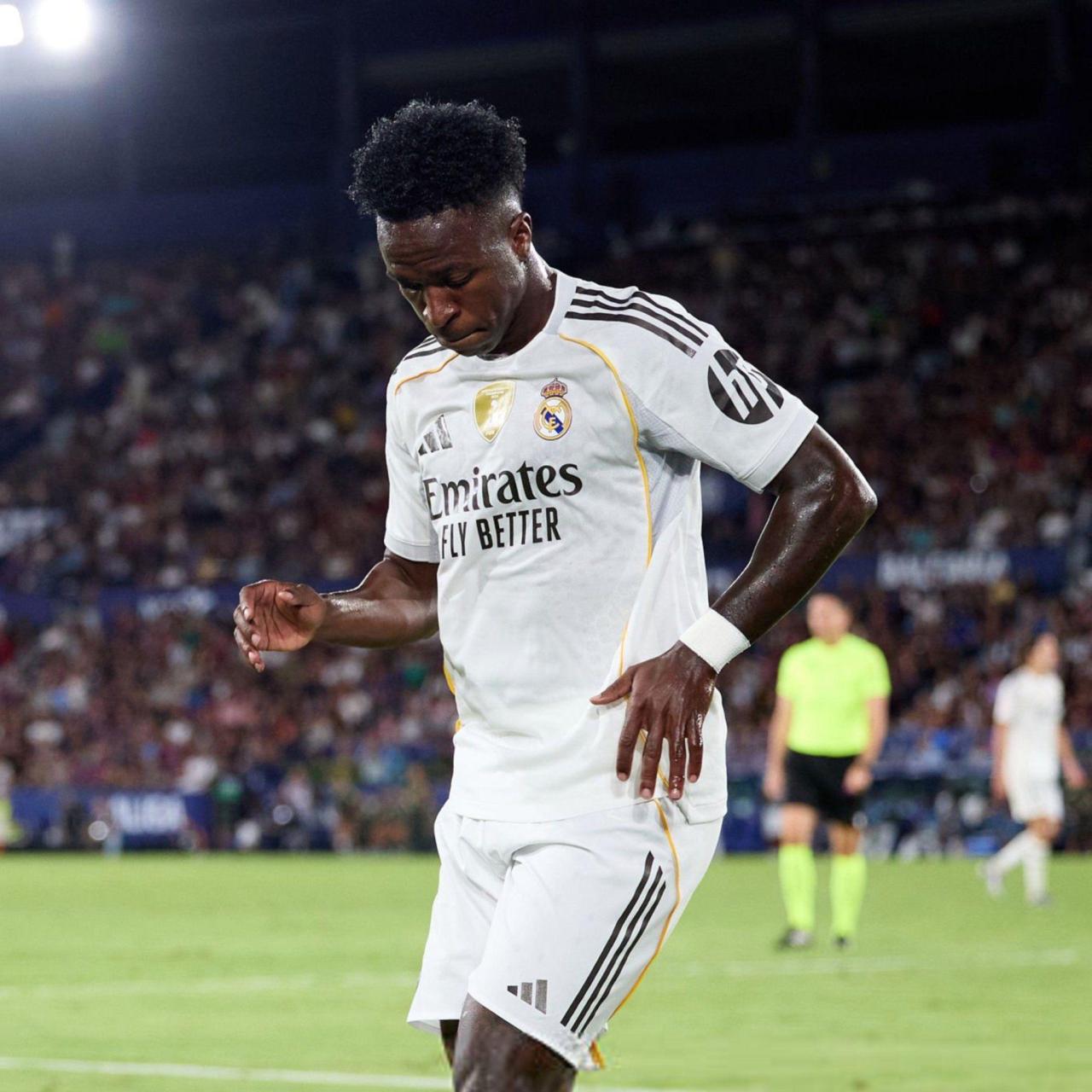 Vincius Jr celebra su gol ante el Levante