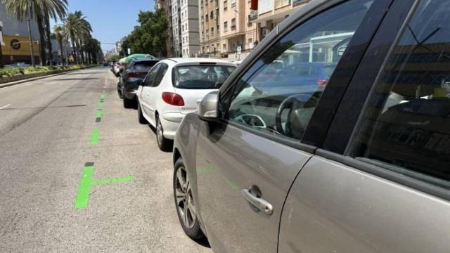 Una zona de estacionamiento regulado en L'Hospitalet de Llobregat