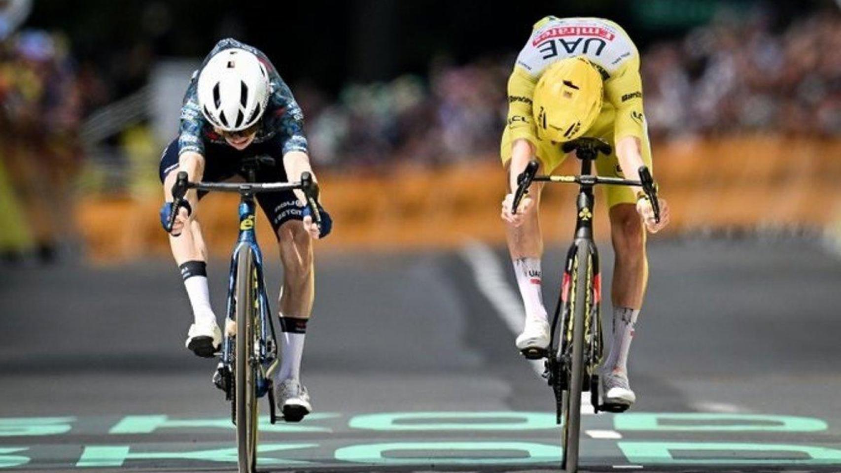 Ciclistas durante una edición del Tour de Francia