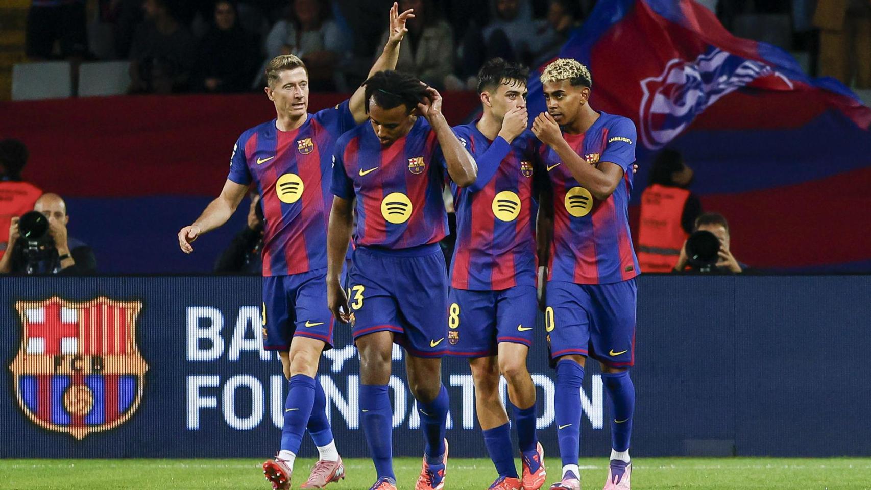 La joya de la Masía y el fichaje de Deco que se estrenan como titulares en el Barça: debut de líderes