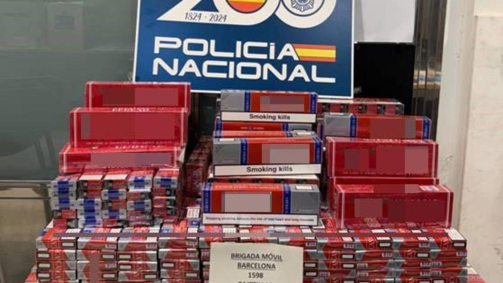 Cajetillas de tabaco de contrabando intervenidas por la Policía Nacional en la estación de Barcelona-Nord
