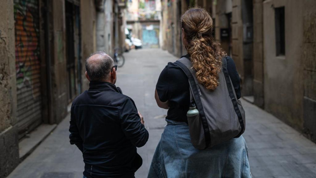 Miguel y Bea, los portavoces vecinales del Raval