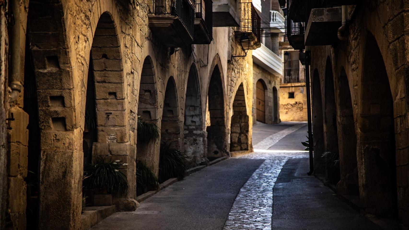 Calle de Batea, el pueblo más pobre de Tarragona y Cataluña