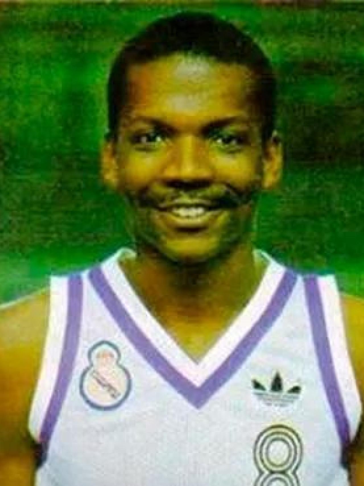 Linton Townes en el Real Madrid de basket