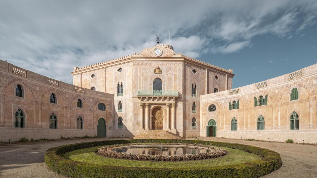 Exterior del Palacio del Marquès d’Alfarràs, en Barcelona