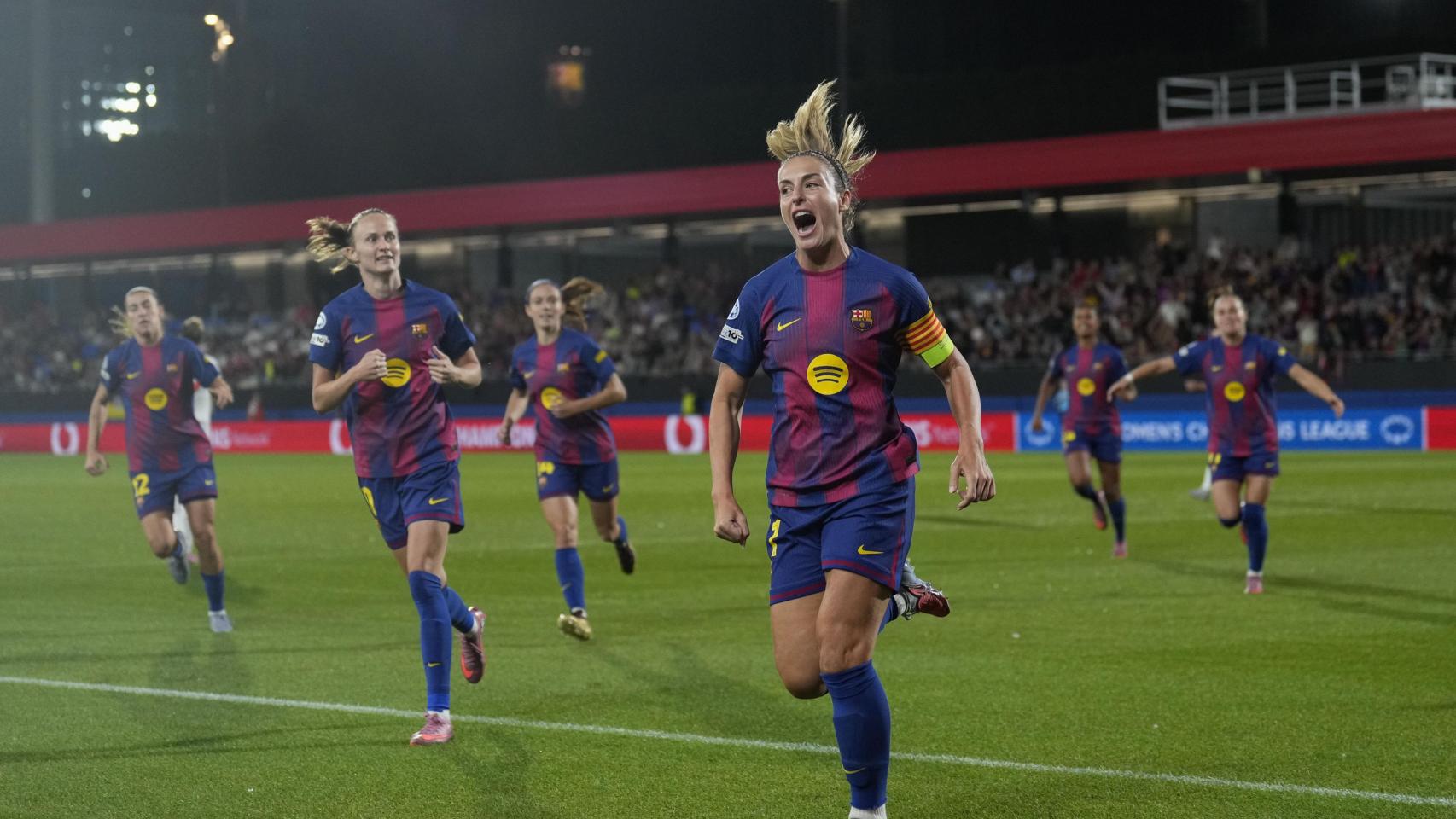 Alexia Putellas celebra su golazo en el Barça Femenino-Bayern de Múnich de la Champions League