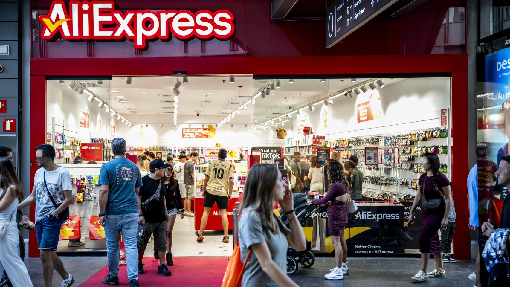 La tienda AliExpress en el centro comercial Splau