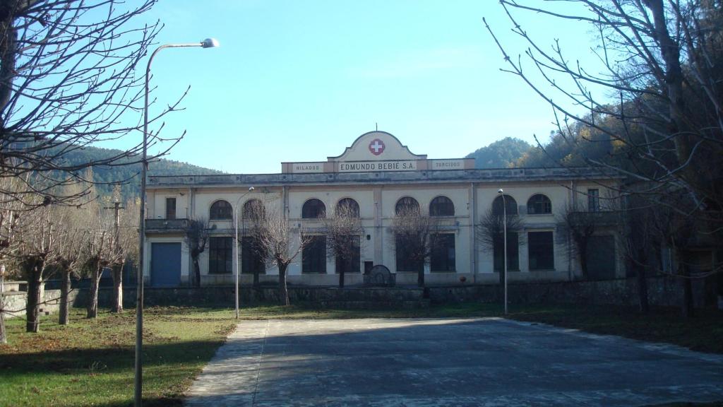Edificio de La Farga de Bebié