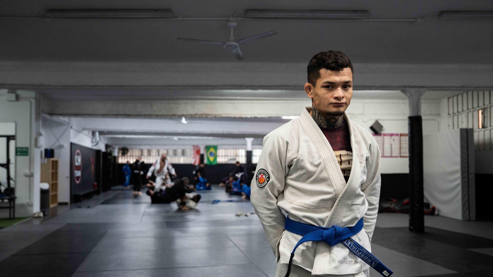 Josua Hernández, luchador profesional de MMA