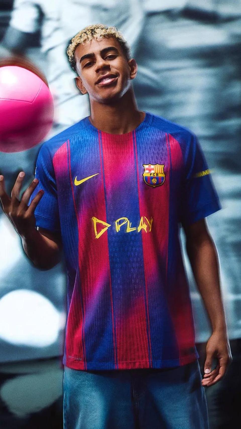 Lamine Yamal, con la camiseta del clásico