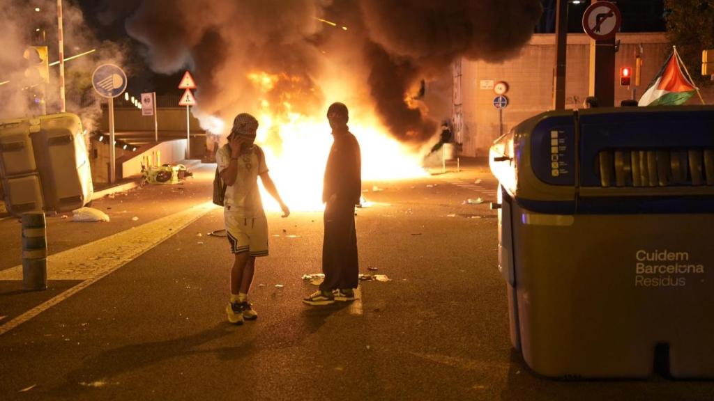 Incendios durante la manifestación por Palestina en Barcelona