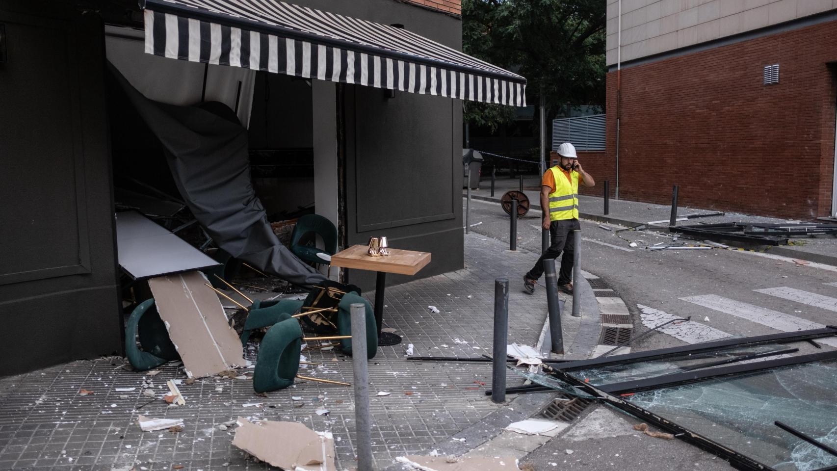 Destrozos tras la fuga de gas en L'Hospitalet de Llobregat.jpeg