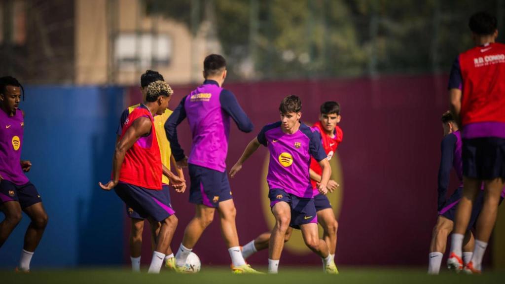 Los jugadores del Barça preparan el derbi contra el Girona en un entrenamiento