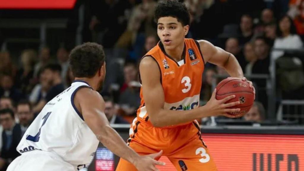 Killian Hayes, durante su etapa en el Ulm alemán, antes de su desembarco en la NBA