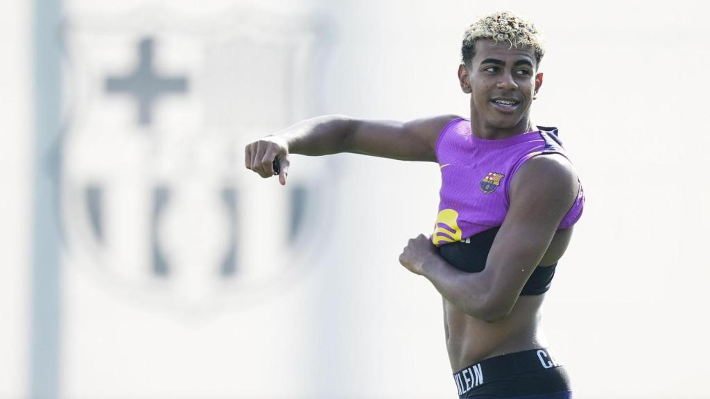 Lamine Yamal salta a entrenarse antes del Barça-Girona